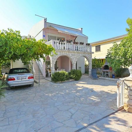 Villa Neyla Vir Exteriér fotografie