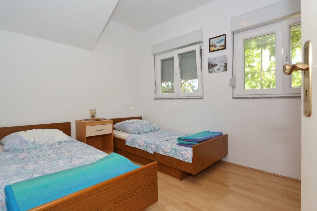 Villa Neyla Vir Exteriér fotografie