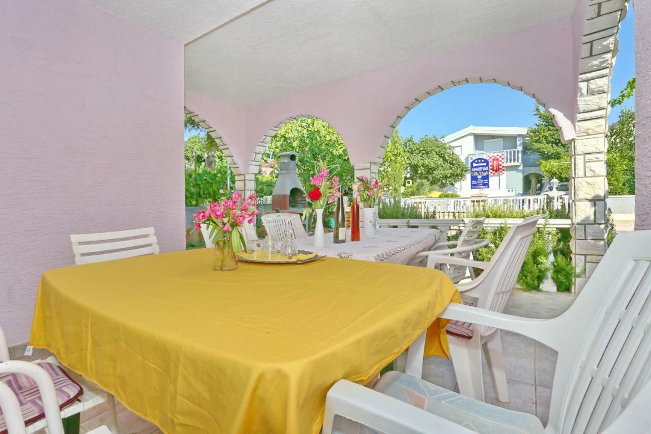 Villa Neyla Vir Exteriér fotografie