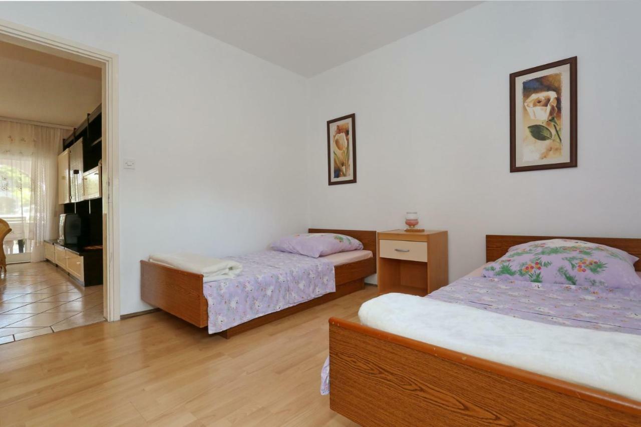Villa Neyla Vir Exteriér fotografie